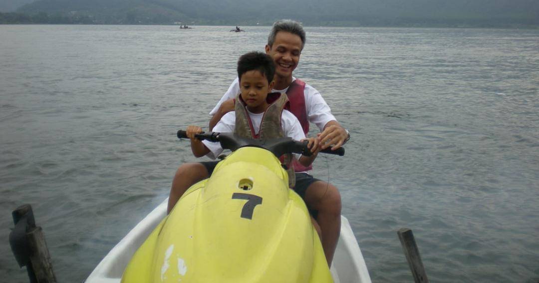 Twitter.com/alamganjar14